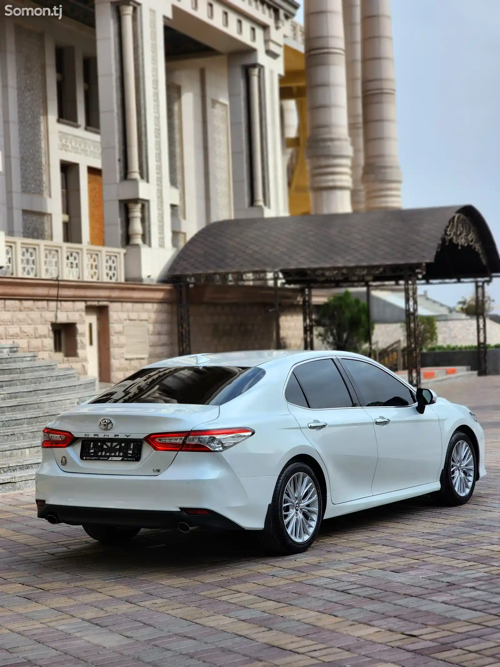 Toyota Camry, 2020-4