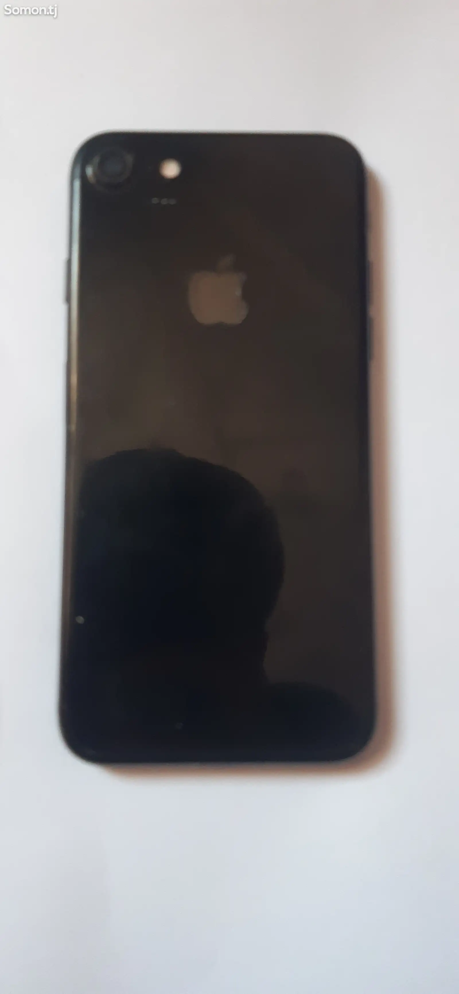 Apple iPhone 8, 32 gb, Silver-1