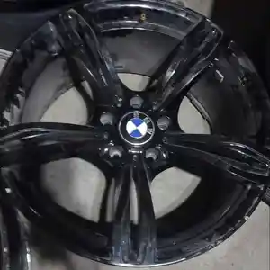 Диски и шины R19 на BMW F10