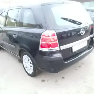 Opel Zafira, 2006