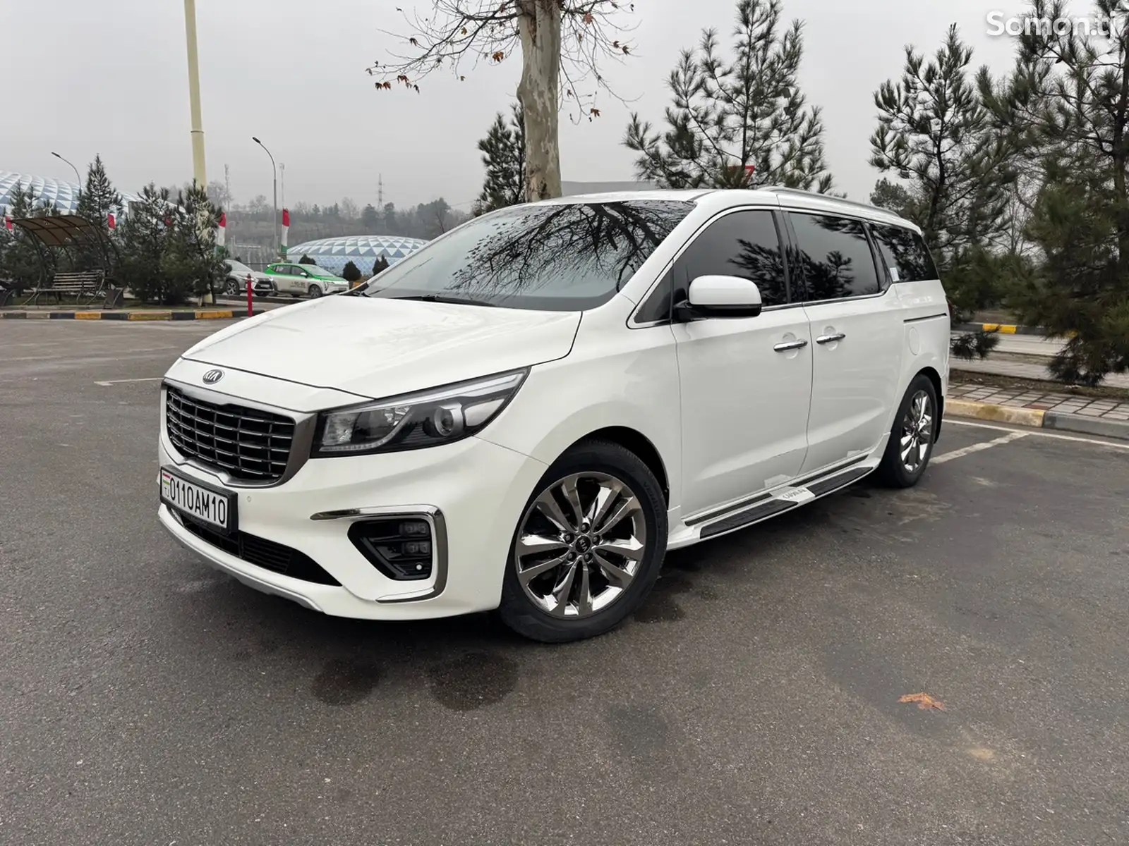 Kia Carnival, 2015-1