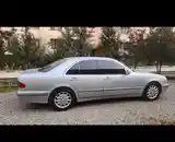 Mercedes-Benz E class, 2000-4