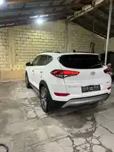 Hyundai Tucson, 2016-9