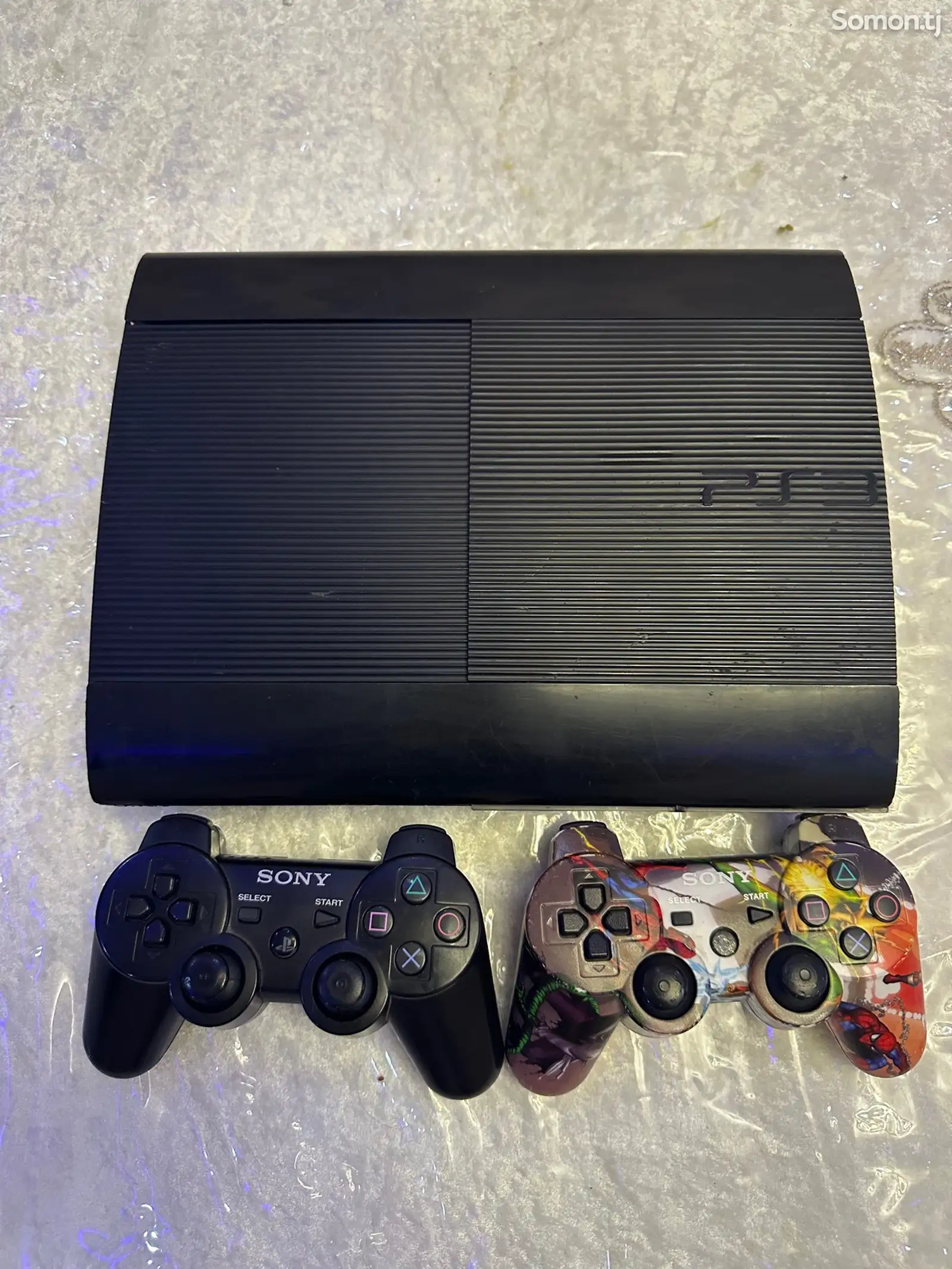 Sony PlayStation 3 Super Slim-1