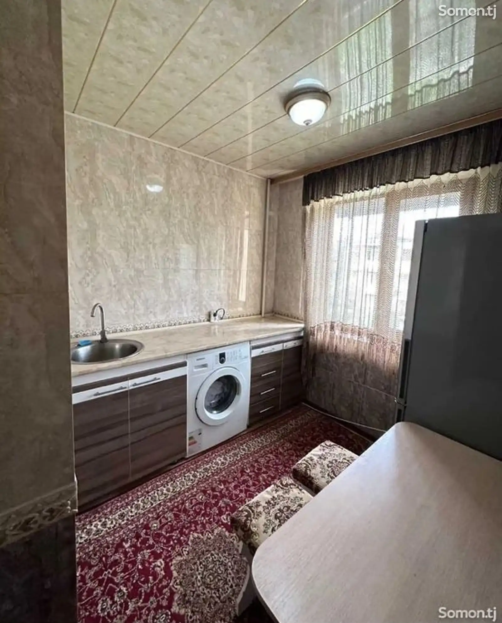 2-комн. квартира, 2 этаж, 60м², Универмаг-1