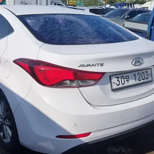 Hyundai Avante, 2014