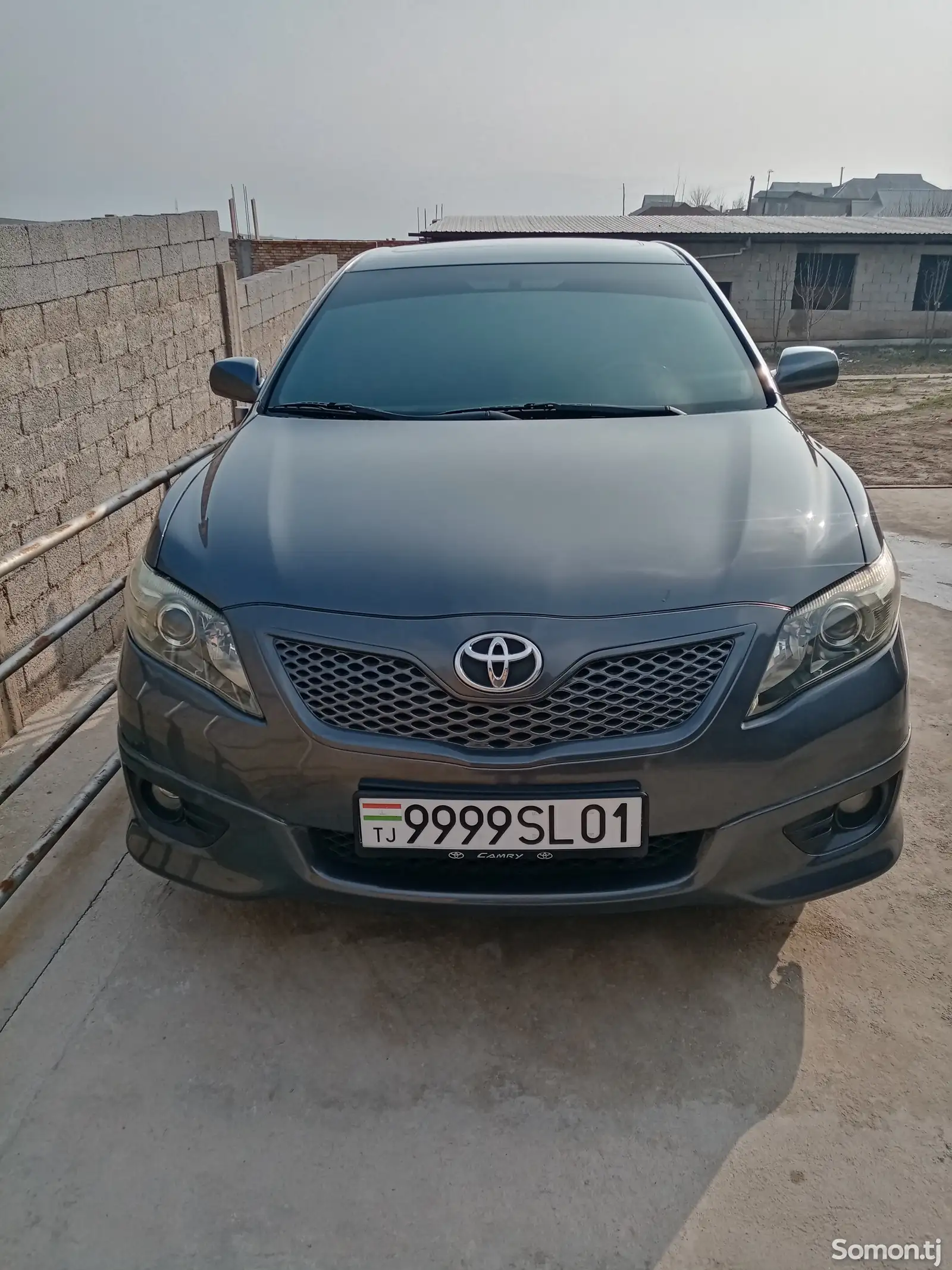 Toyota Camry, 2010-1