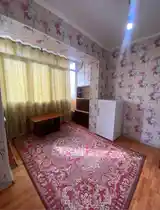 2-комн. квартира, 3 этаж, 65м², Шолкамбинат-7