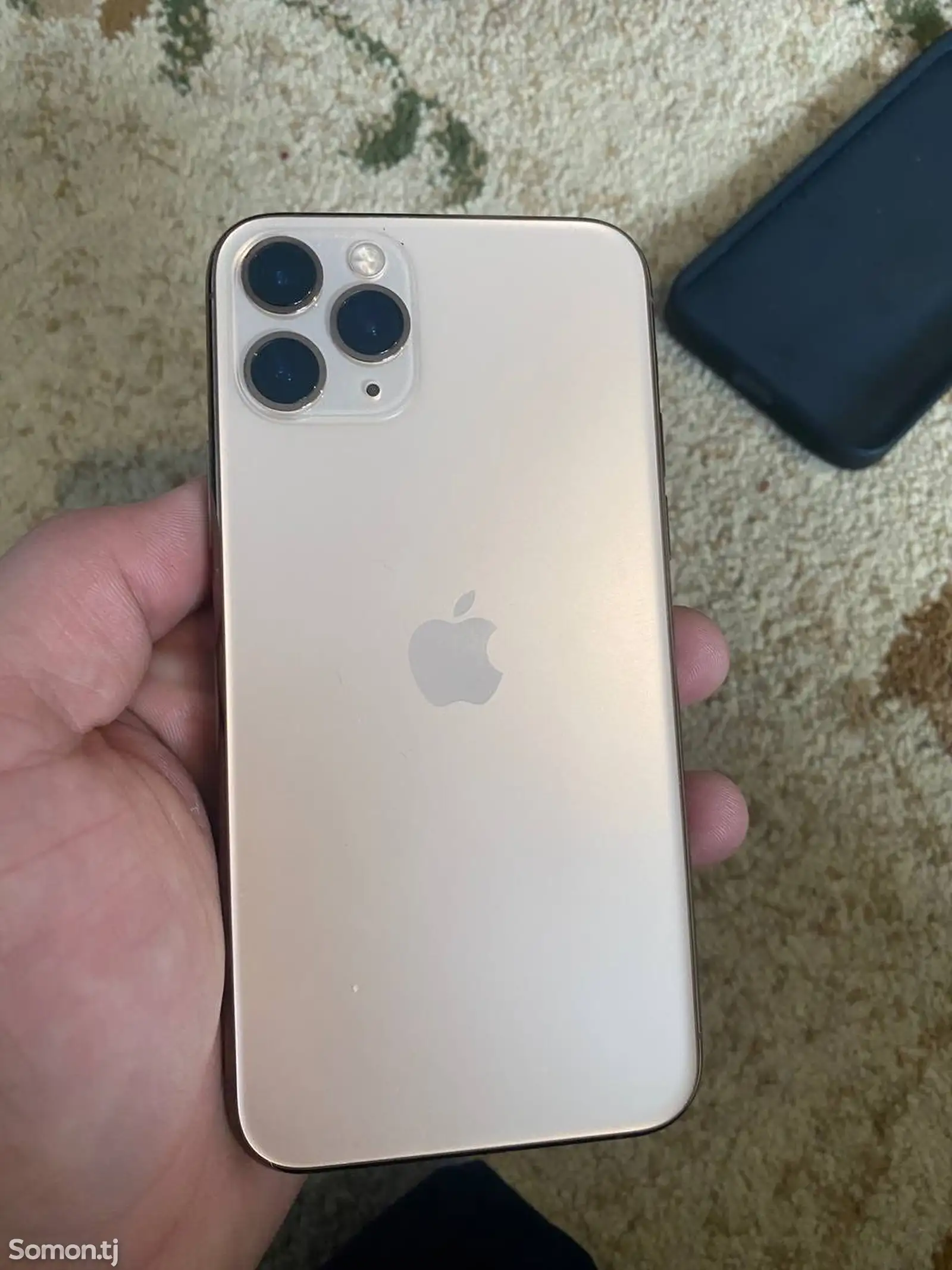 Apple iPhone 11 Pro, 256 gb, Gold-1