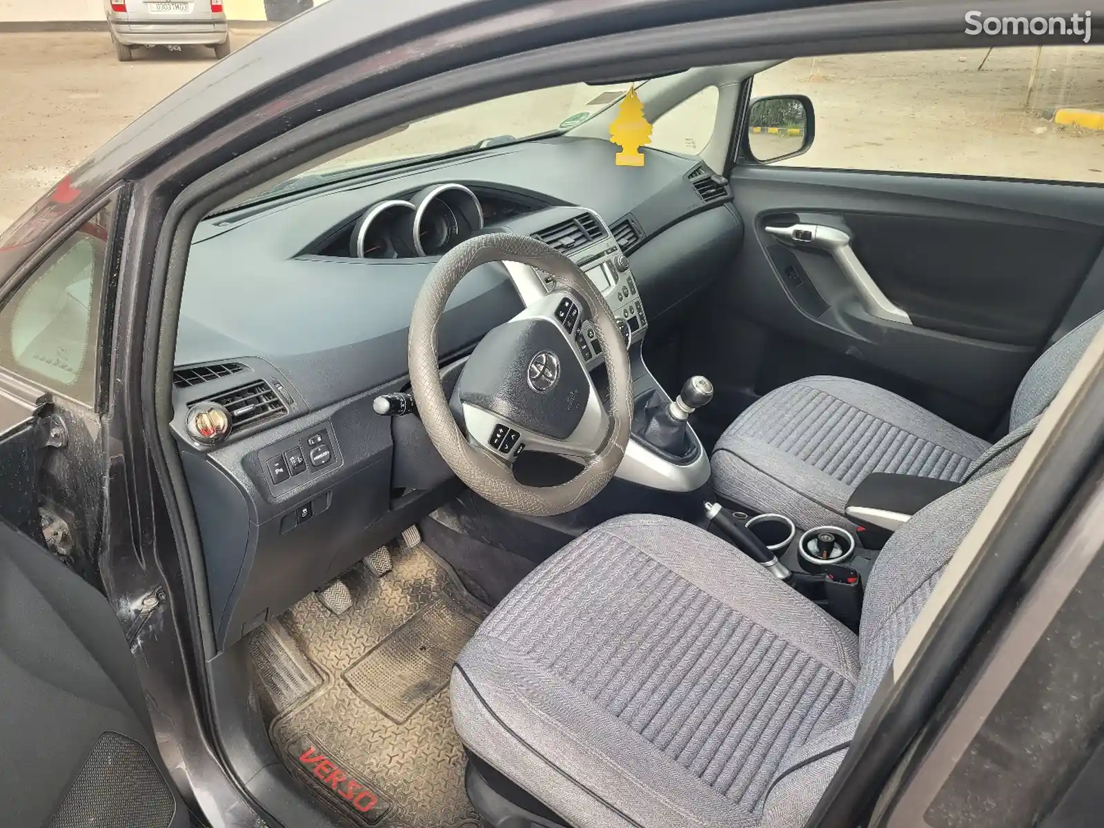 Toyota Verso, 2011-15