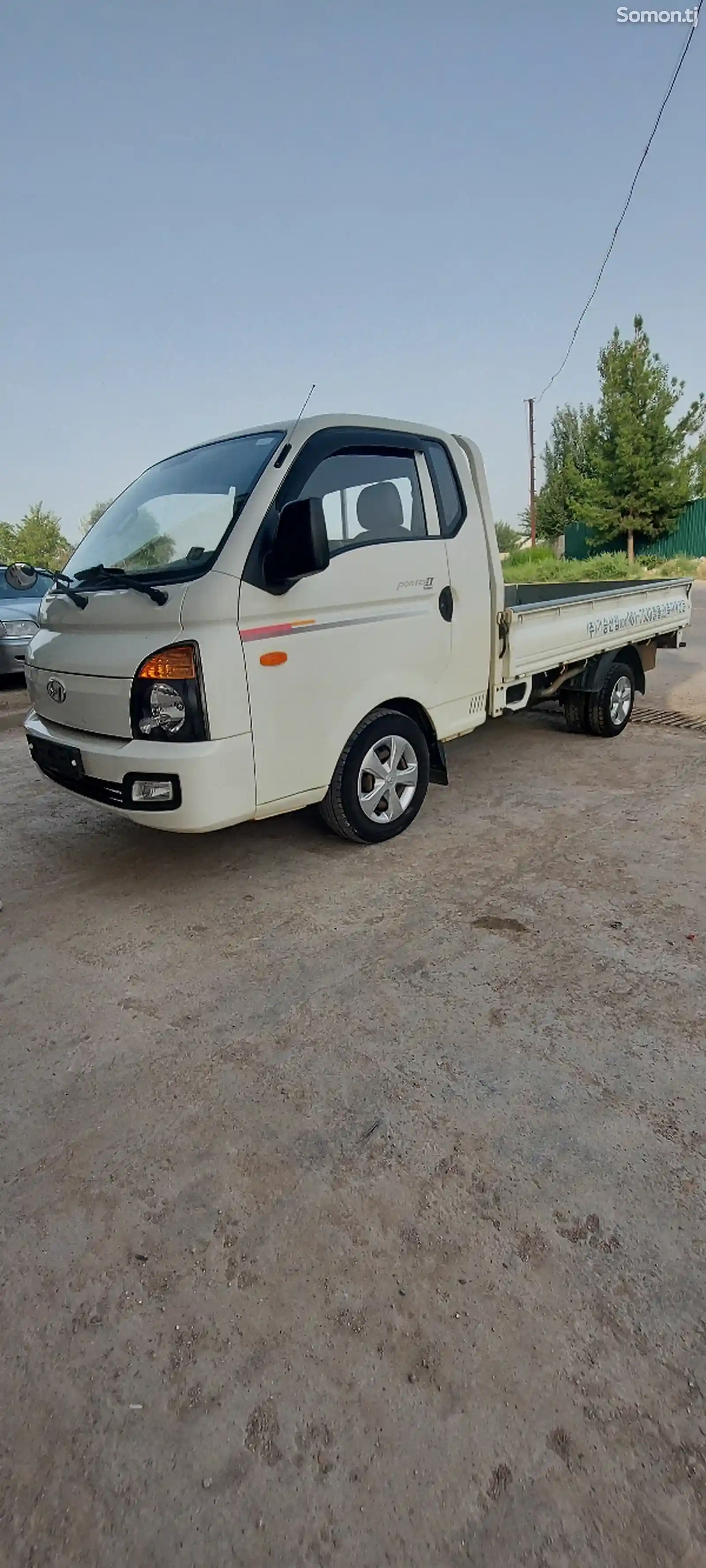 Бортовой автомобиль Hyundai Porter, 2015-8