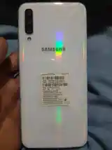 Samsung Galaxy A50-3