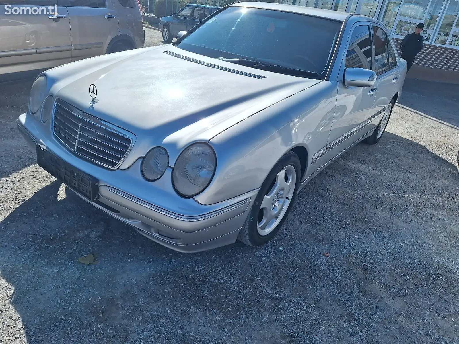 Mercedes-Benz E class, 2000-1