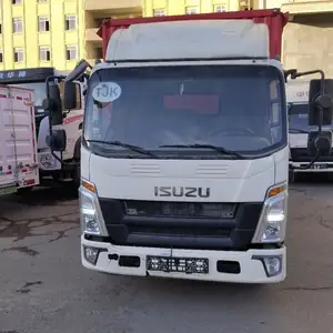 Контейнеровоз Isuzu, 2015