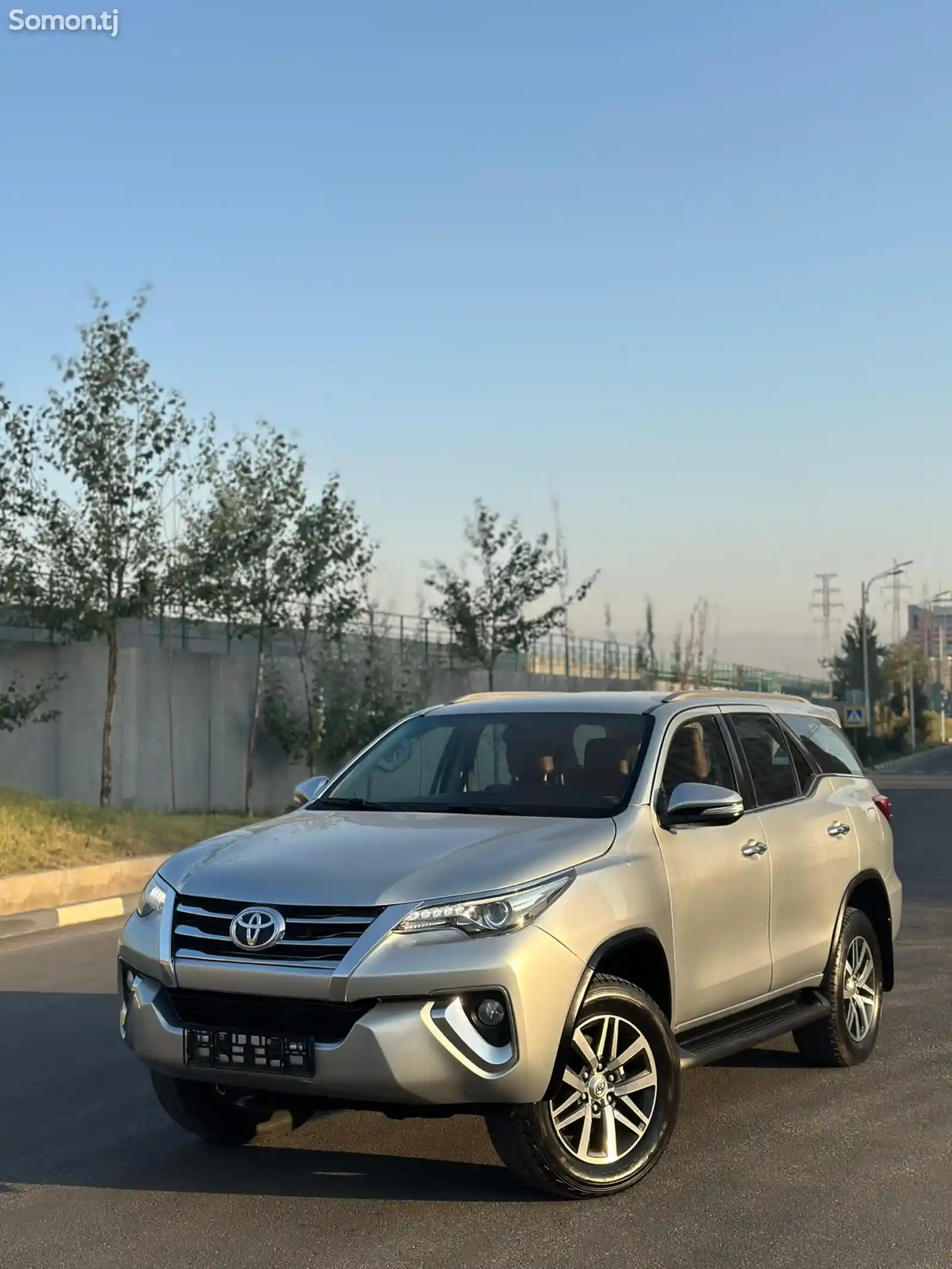 Toyota Fortuner, 2019-1