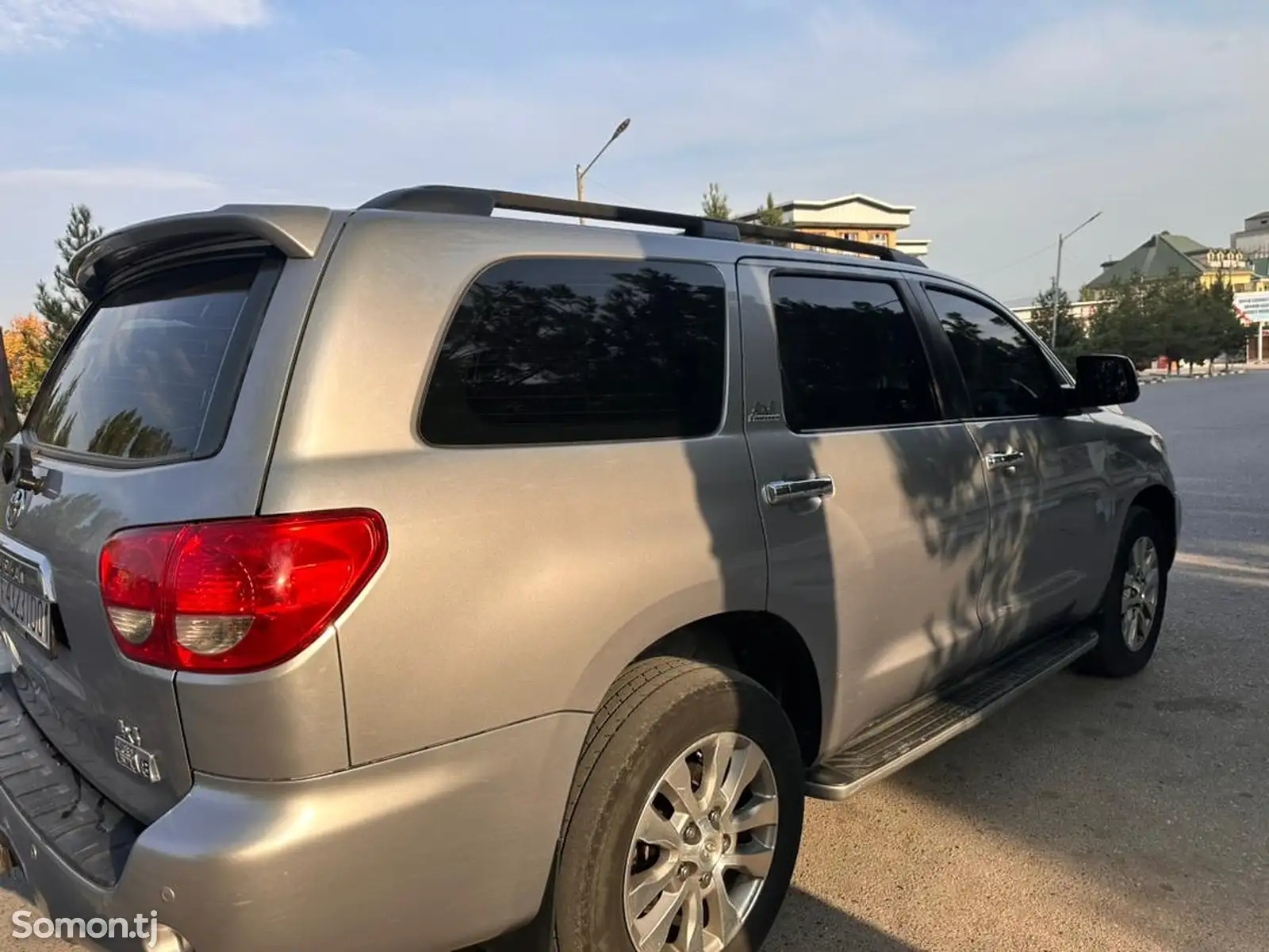 Toyota Sequoia, 2010-5