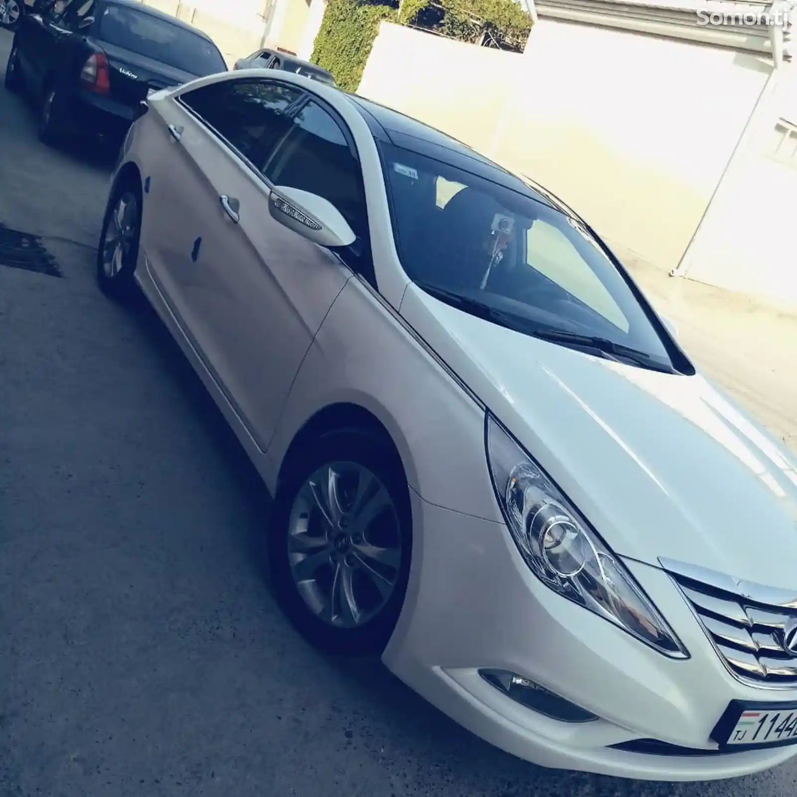 Hyundai Sonata, 2011-1