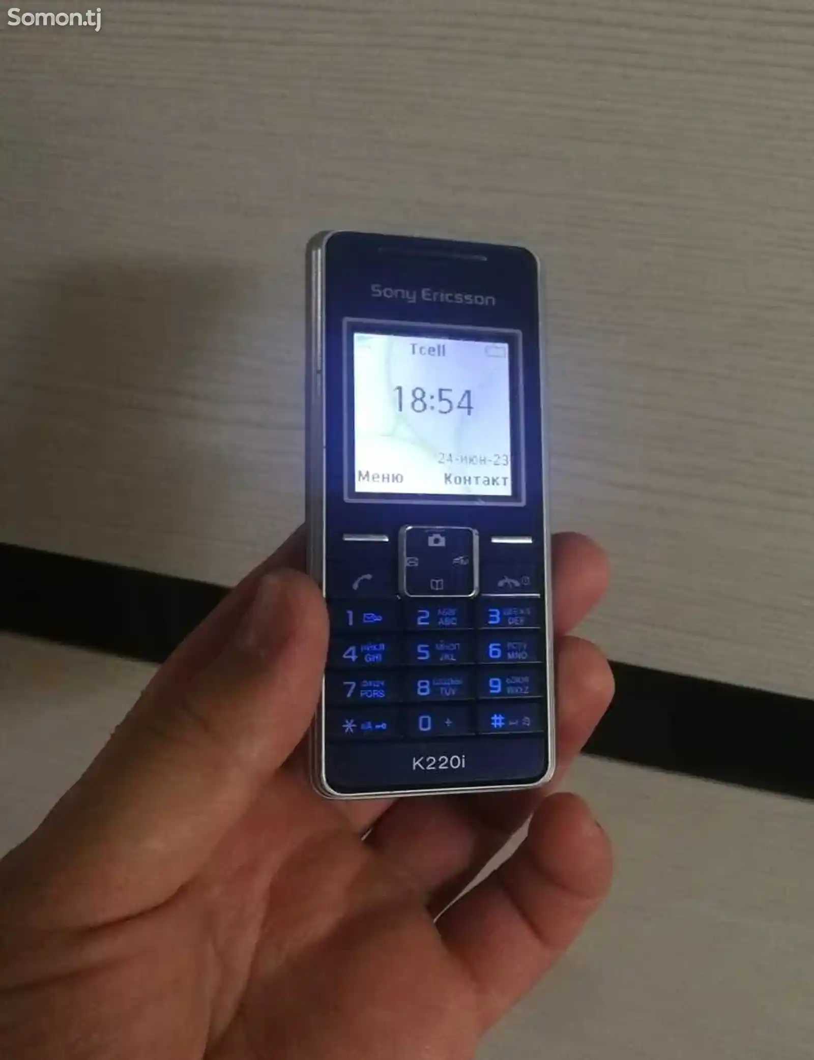 Sony Ericsson K220i-4
