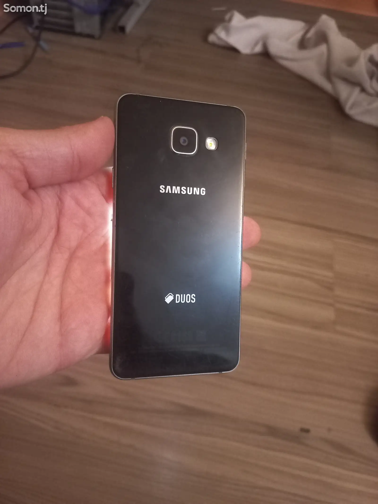 Samsung Galaxy A3-1