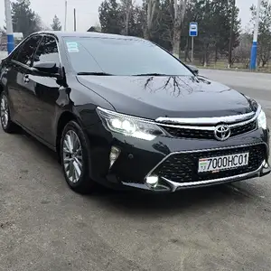 Toyota Camry, 2017