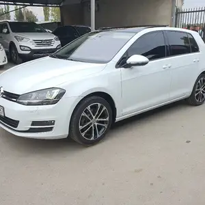 Volkswagen Golf, 2016