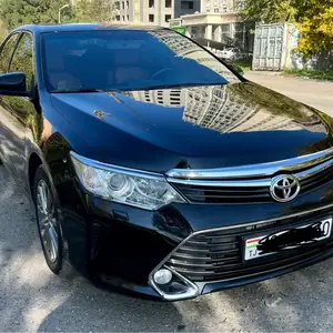 Toyota Camry, 2015