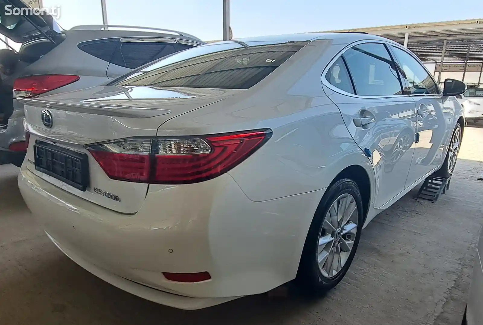 Lexus ES series, 2015-6