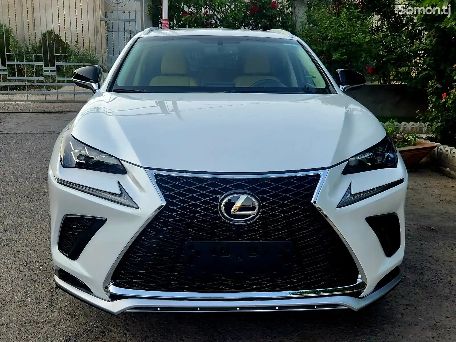 Lexus NX series, 2017 330 000 c. №11879826 в г. Душанбе - NX series - Somon.tj  бесплатные объявления куплю продам б/у