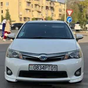 Toyota Fielder, 2013