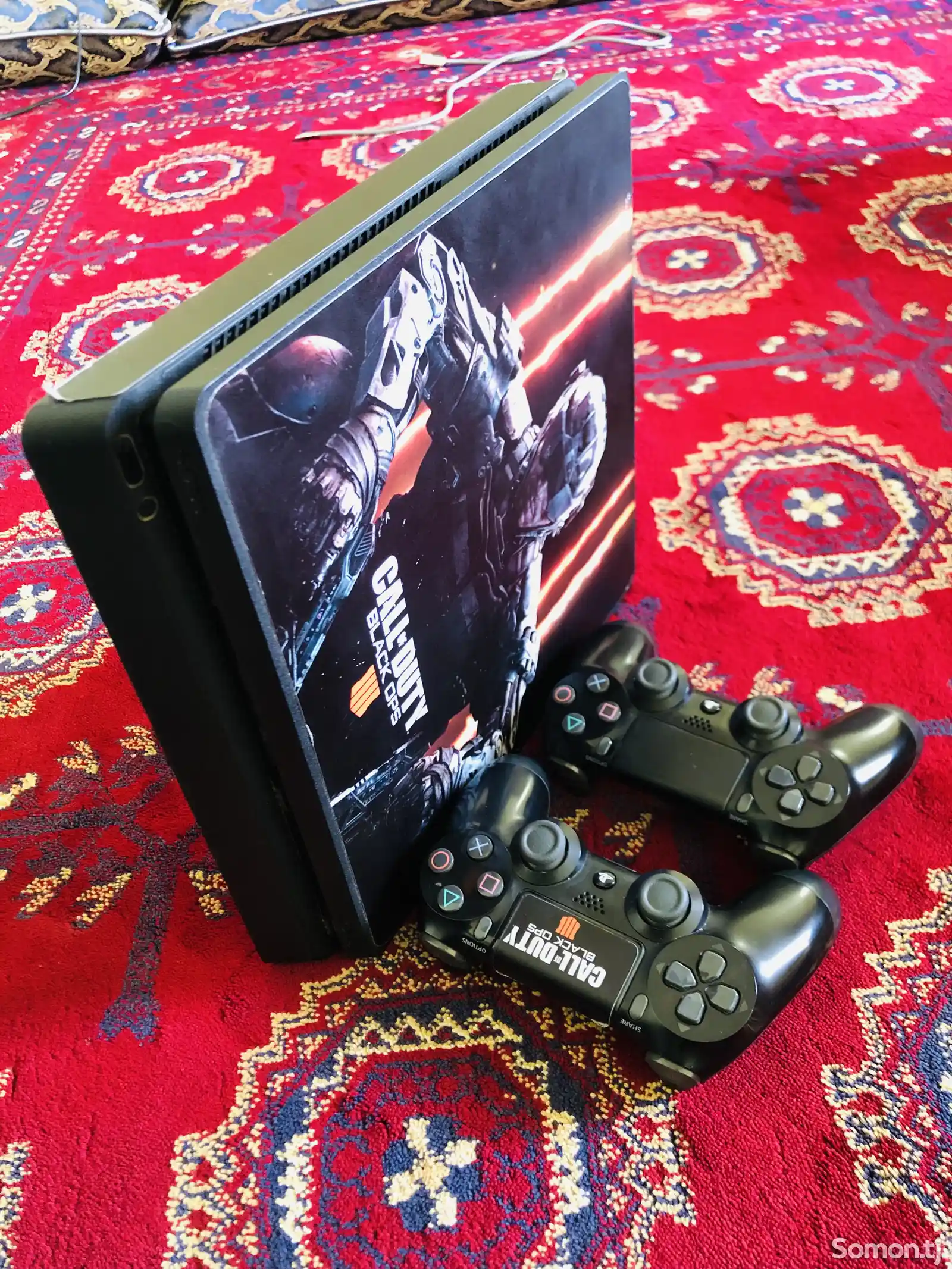 Игровая приставка Sony Playstation 4 slim-2