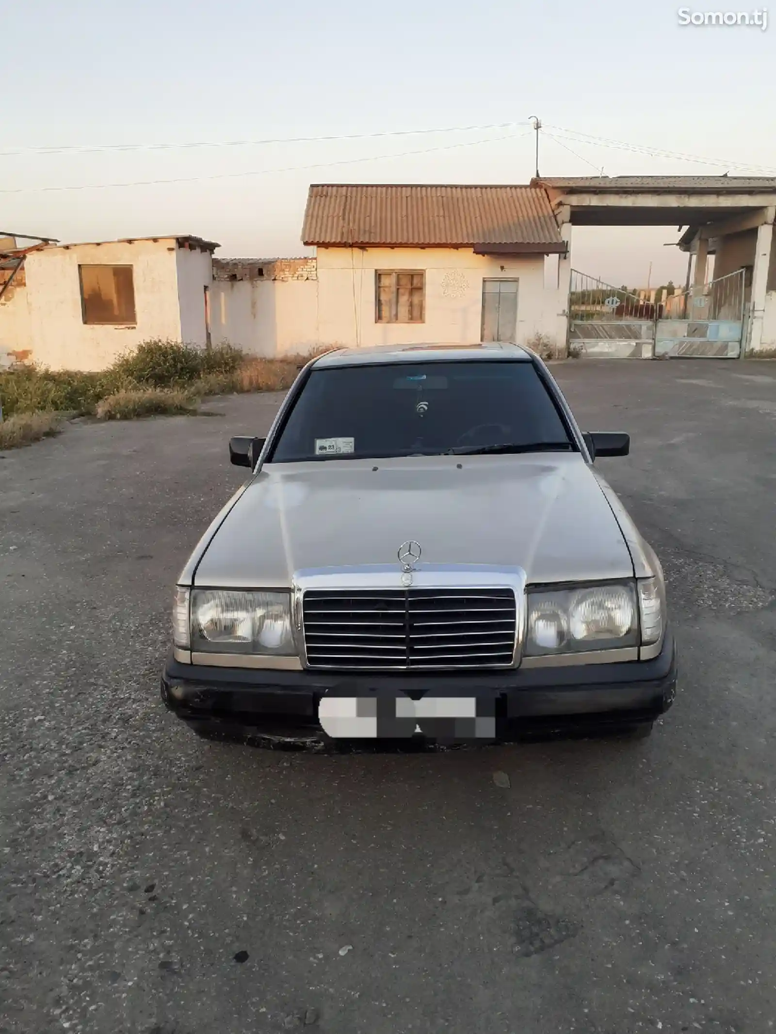 Mercedes-Benz W124, 1986-1