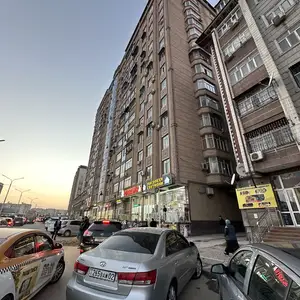 2-комн. квартира, 4 этаж, 84 м², Сино