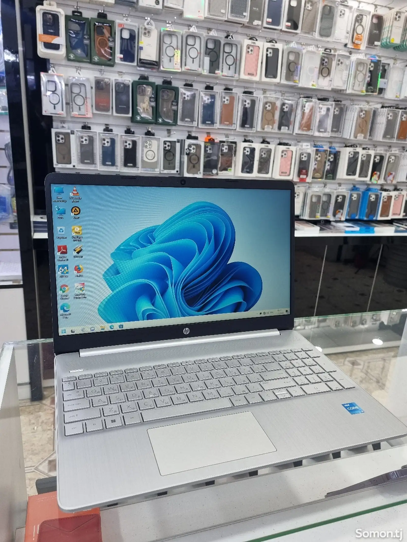 Ноутбук Hp Core i3 Silver-1