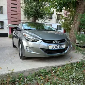 Hyundai Avante, 2011