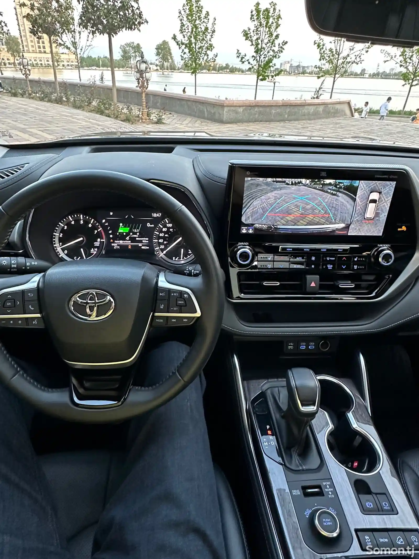 Toyota Highlander, 2023-11