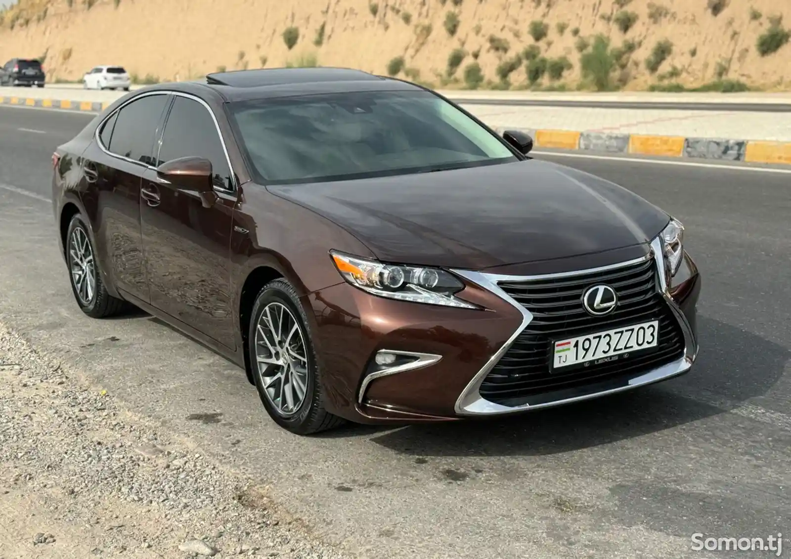 Lexus ES series, 2016-1