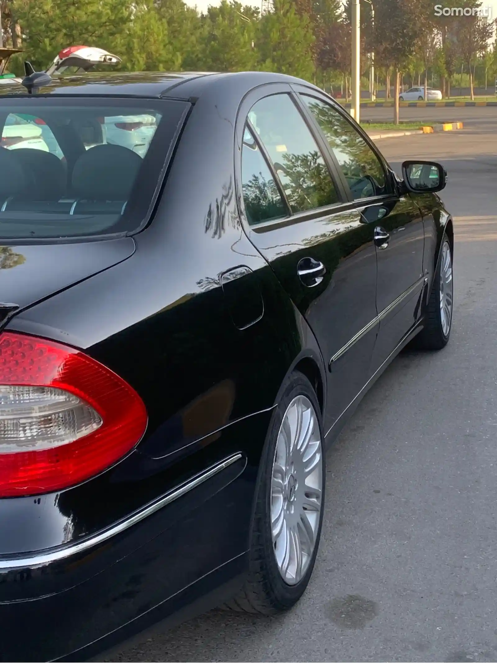 Mercedes-Benz E class, 2008-6