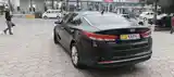 Kia Optima, 2017-3