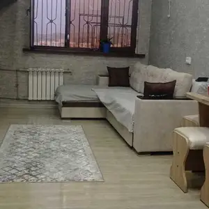 2-комн. квартира, 9 этаж, 54м², 112 мкр