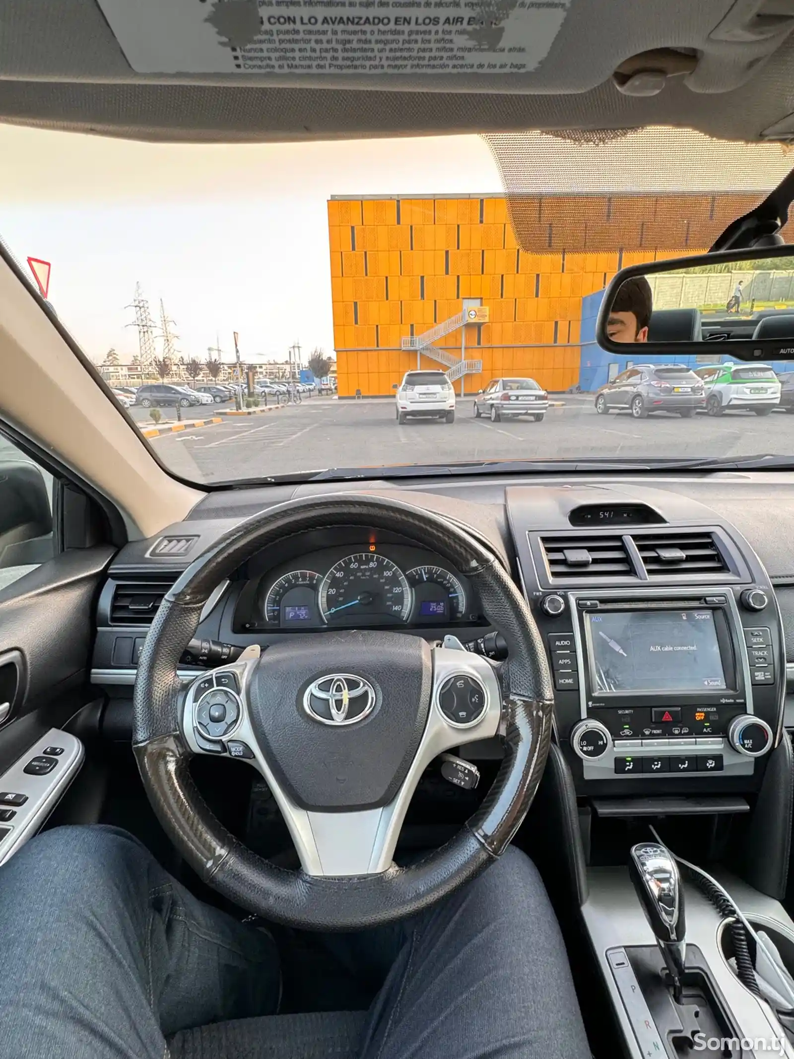 Toyota Camry, 2015-9