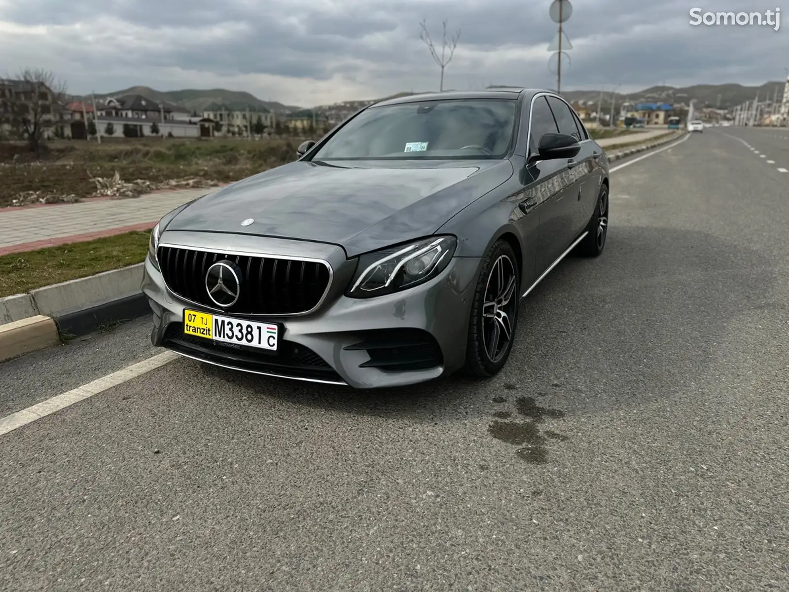 Mercedes-Benz E class, 2017-1