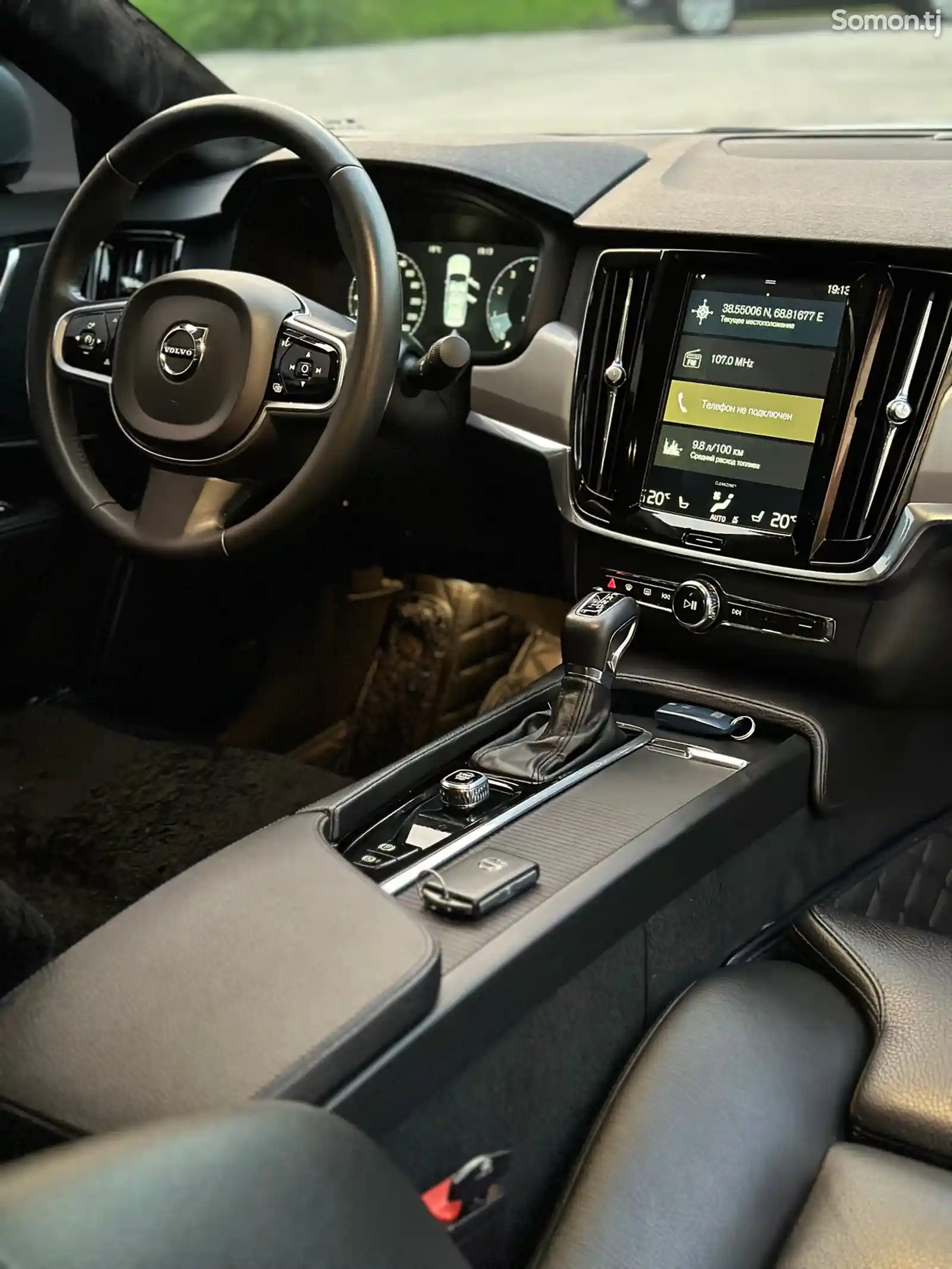 Volvo S90, 2019-9