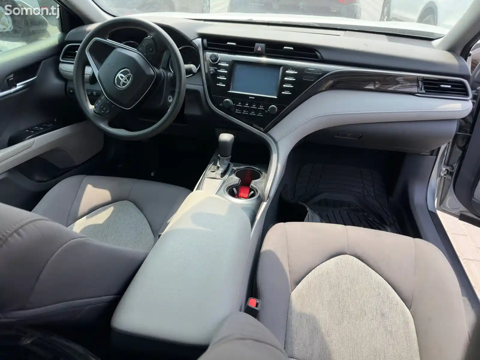 Toyota Camry, 2019-11