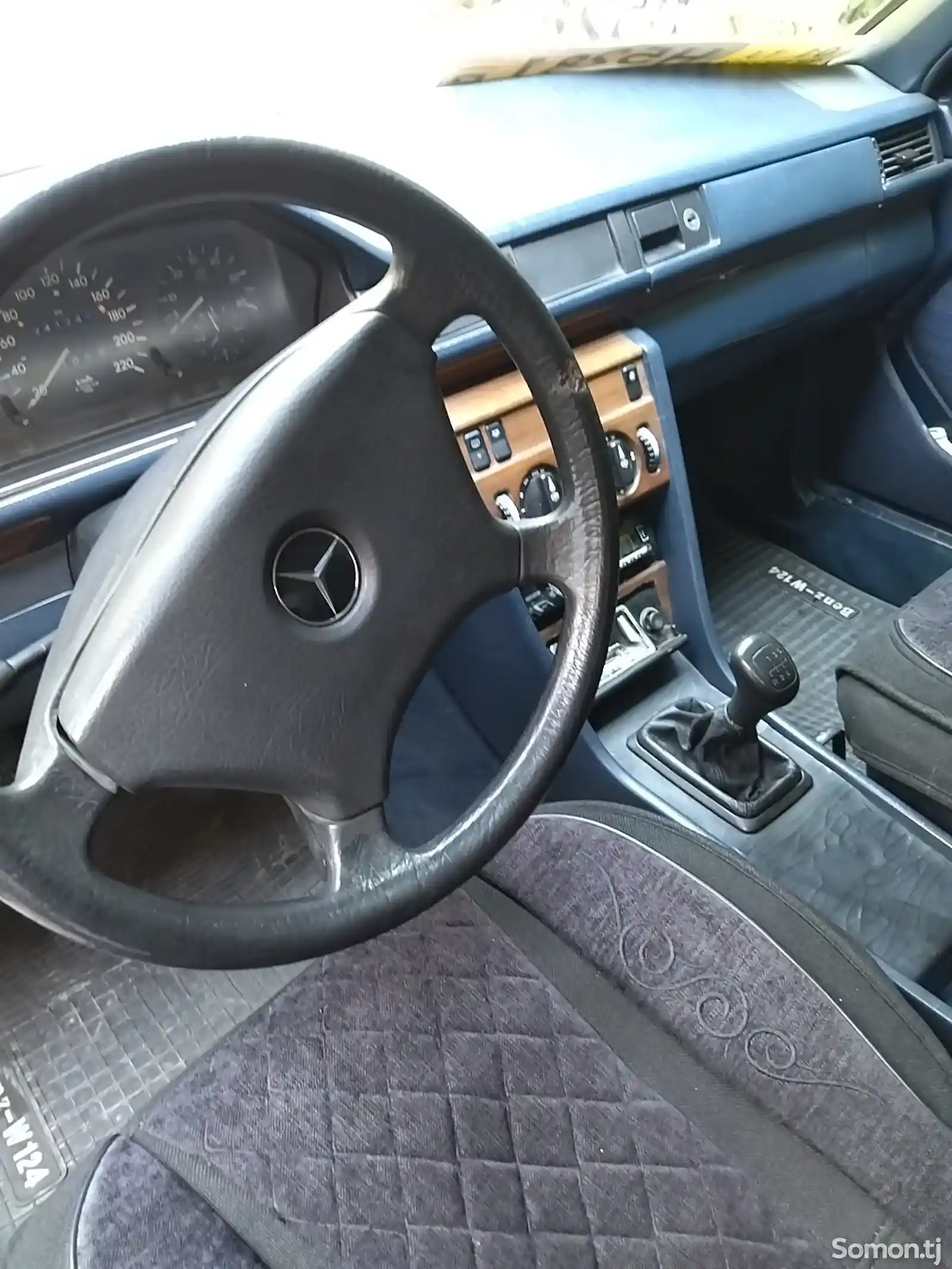 Mercedes-Benz W124, 1990-3