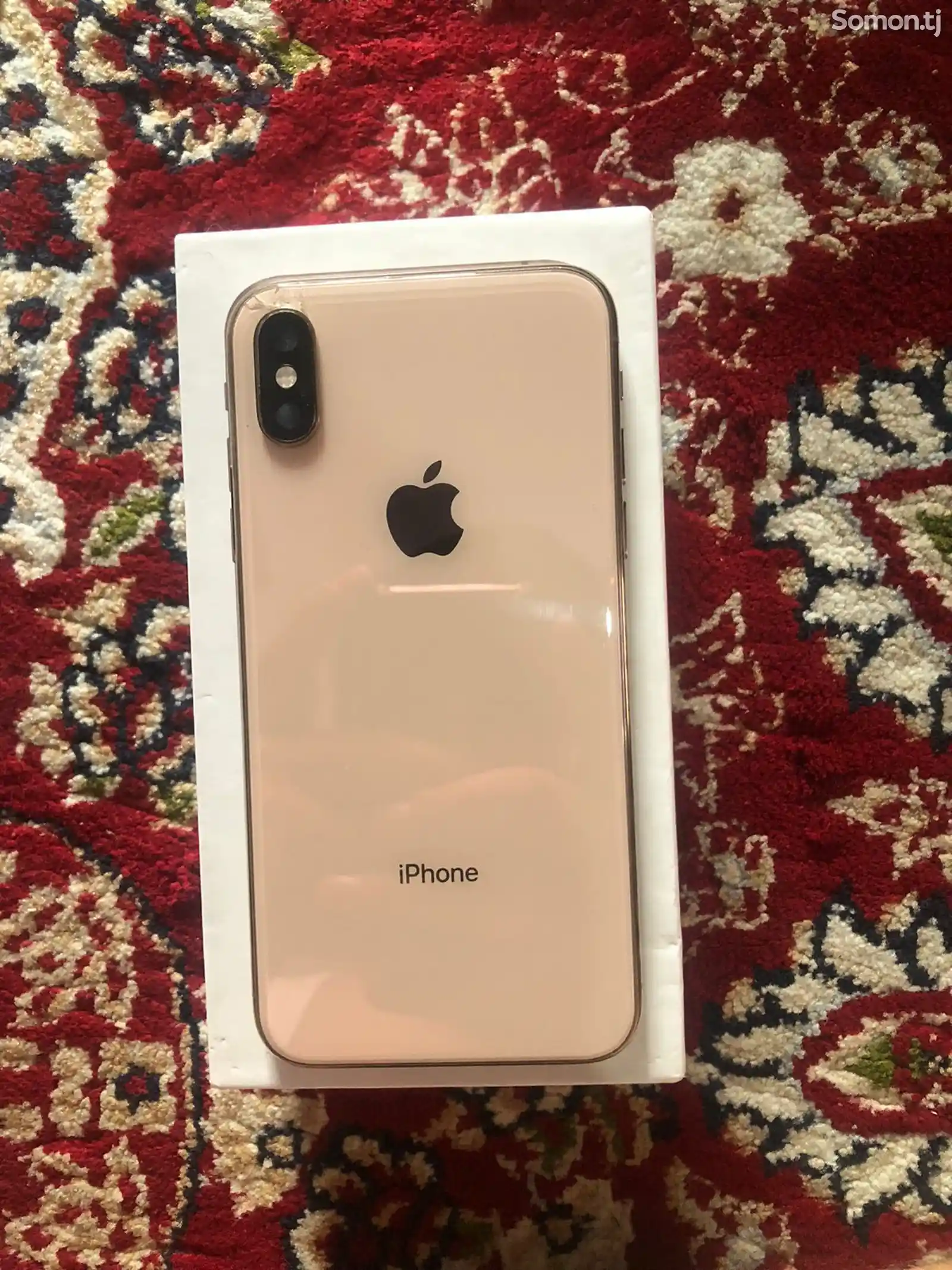 Apple iPhone Xs, 64 gb, Gold-1