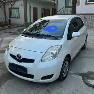 Лобовое стекло от Toyota Vitz