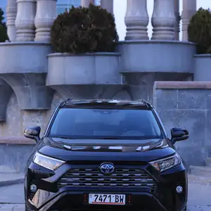 Toyota RAV 4, 2021