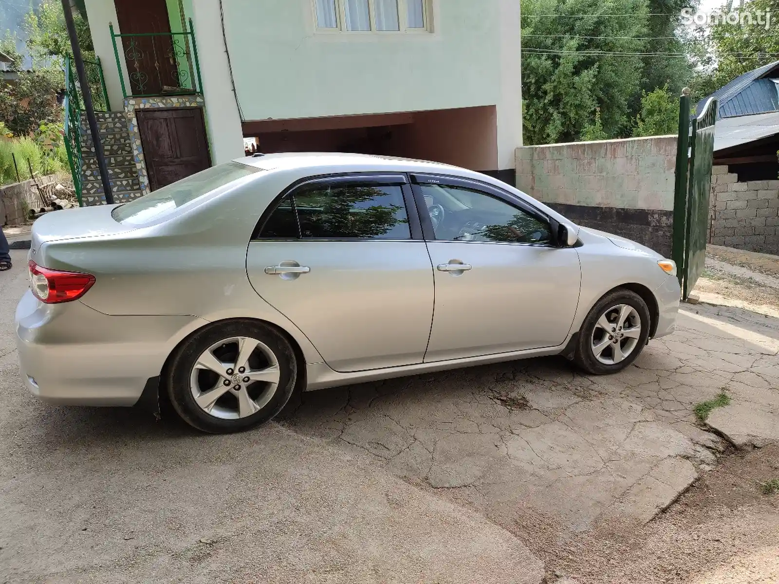 Toyota Corolla, 2013-3