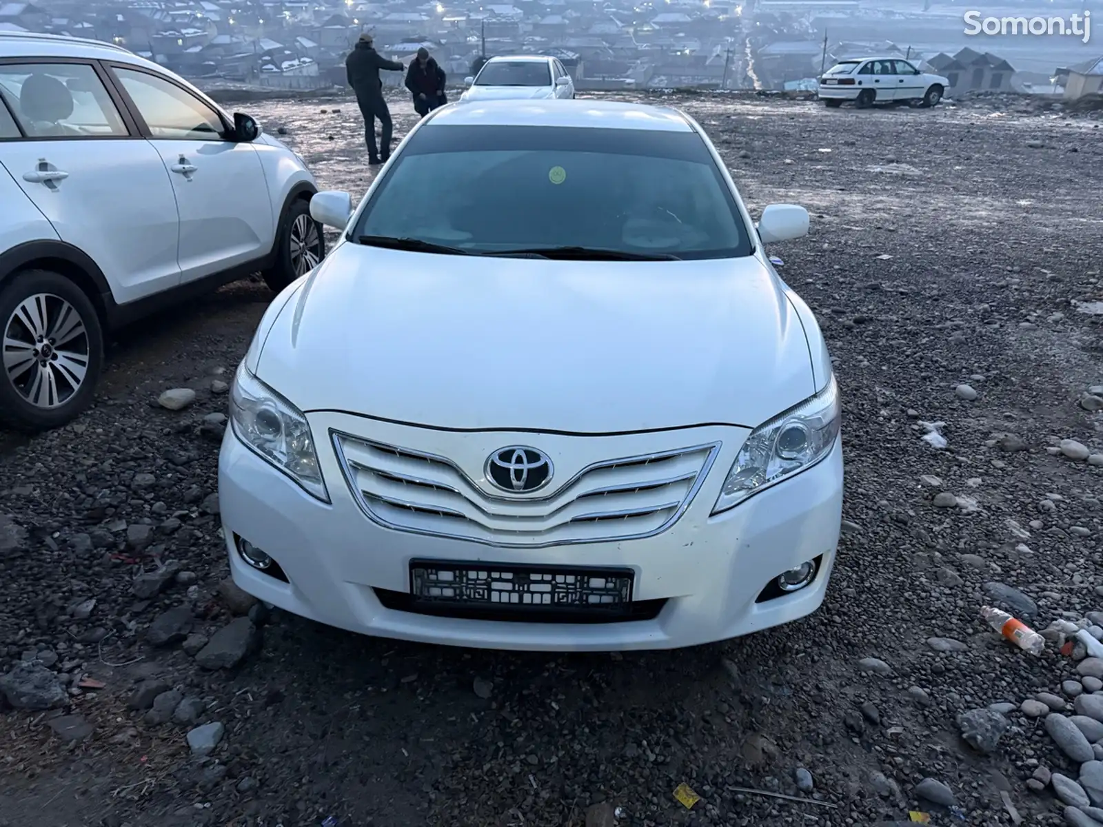 Toyota Camry, 2010-1