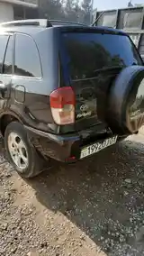 Toyota RAV 4, 2003-4